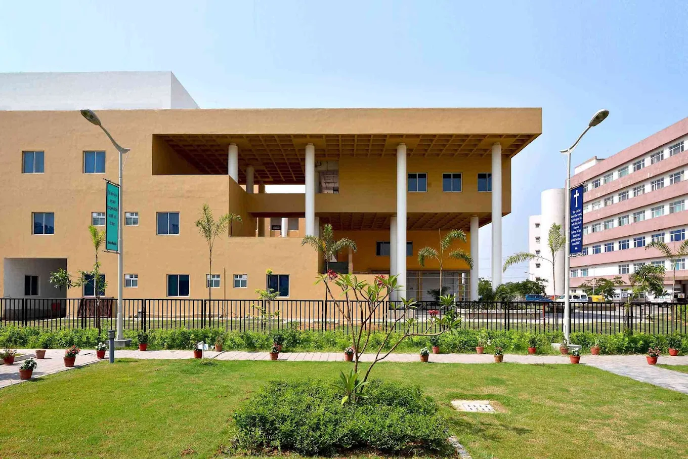 I Q City Institute Of Nursing Sciences - Paschim Bardhaman