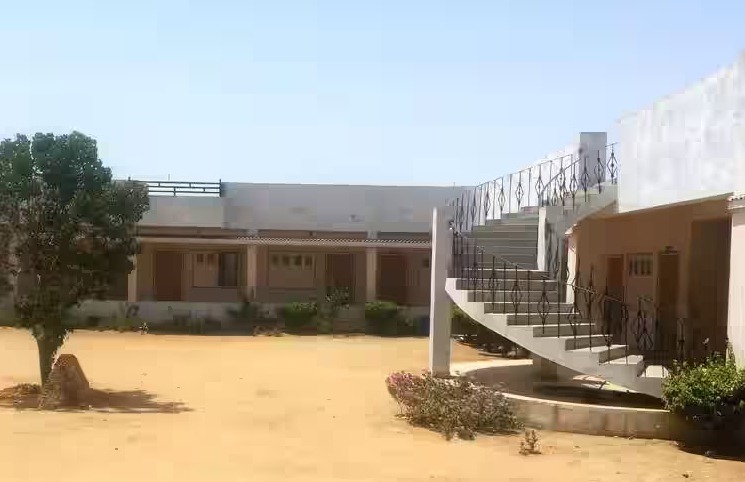 B M C B College Of Nursing - Kachchh