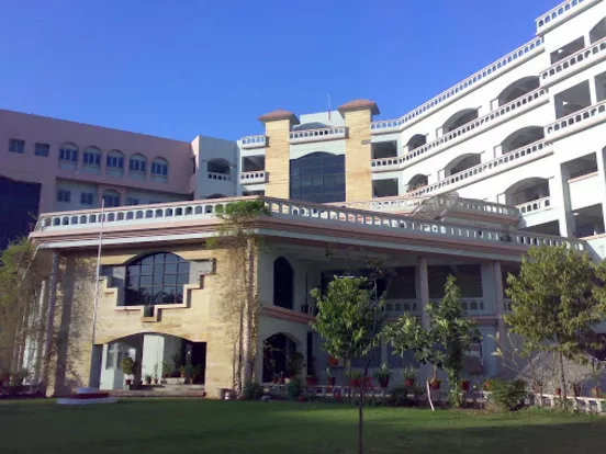 Government School Of Nursing - Bhavnagar