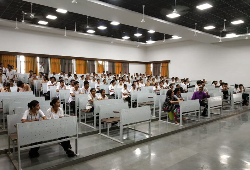 Parul Institute Of Nursing - Vadodara